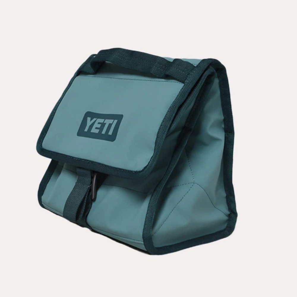 YETI Soft Cooler Lunch Daytrip Bag in Teal